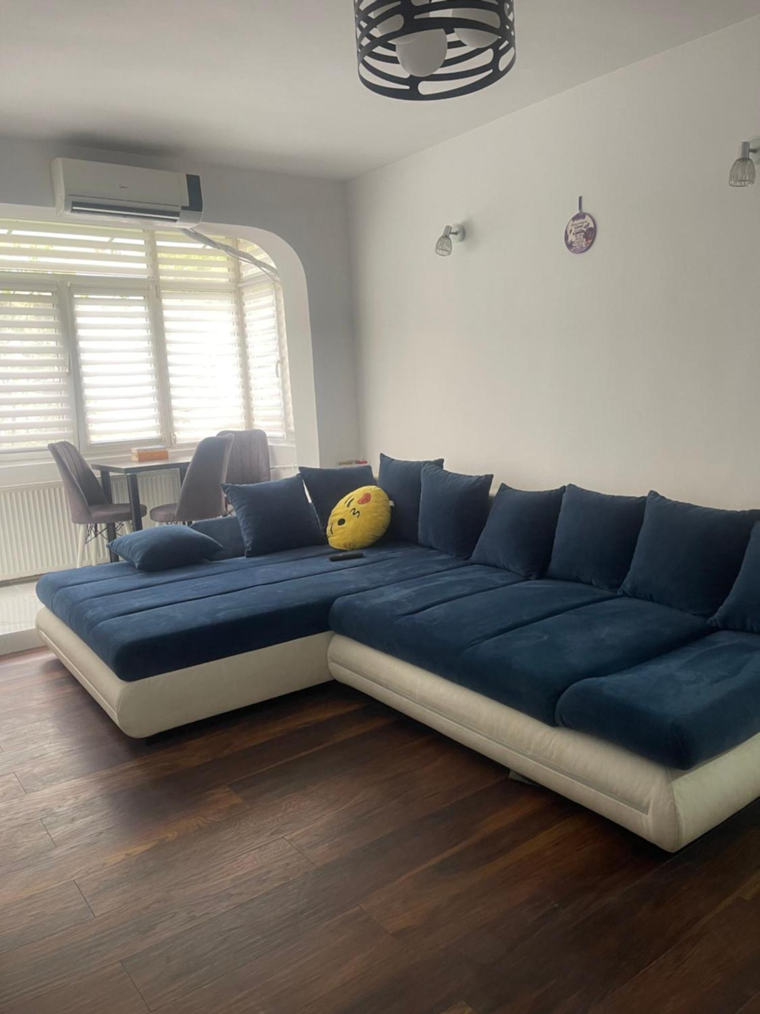 Carlitos Apt Ramnicu Valcea Ngoại thất bức ảnh