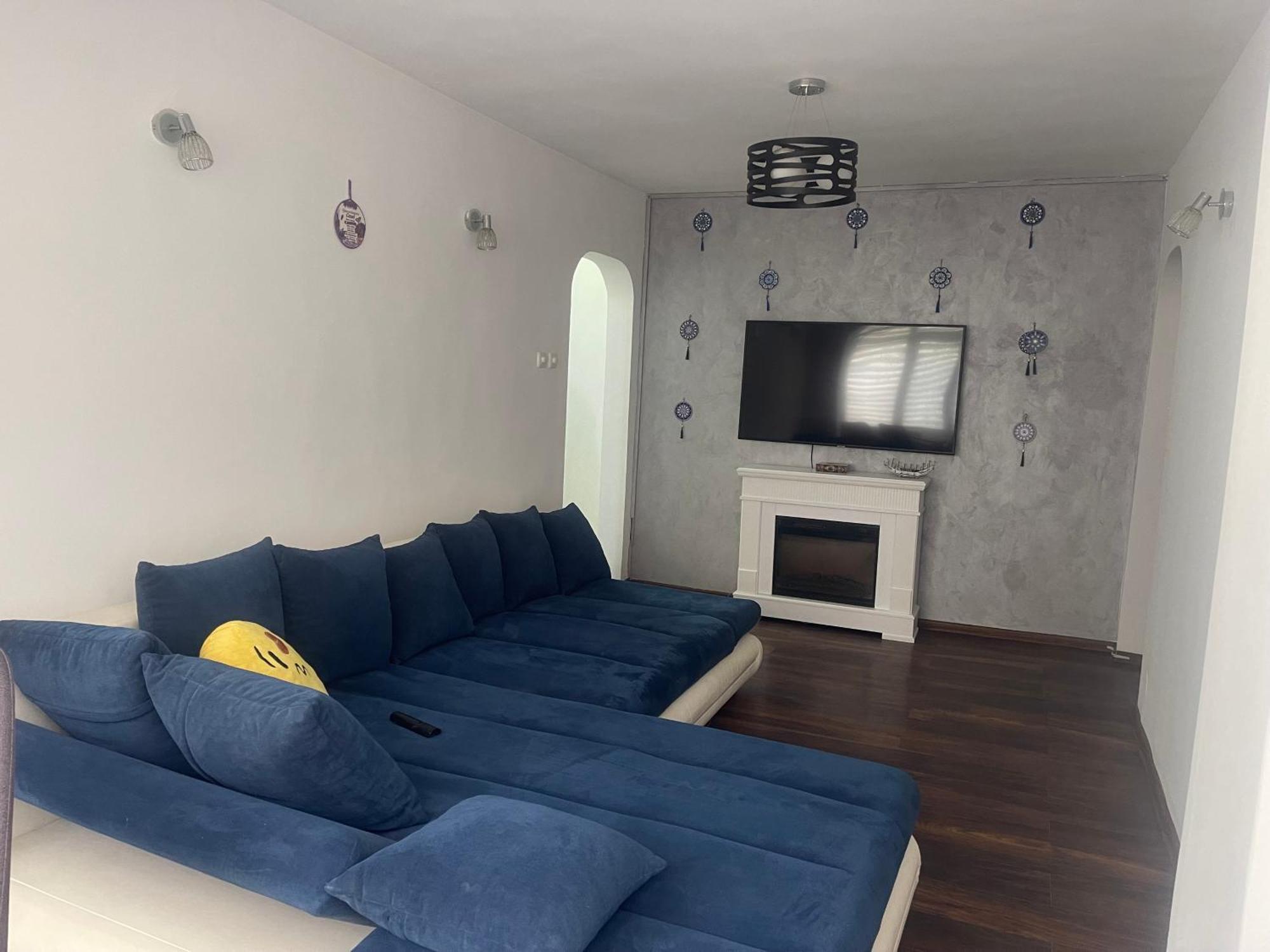 Carlitos Apt Ramnicu Valcea Ngoại thất bức ảnh